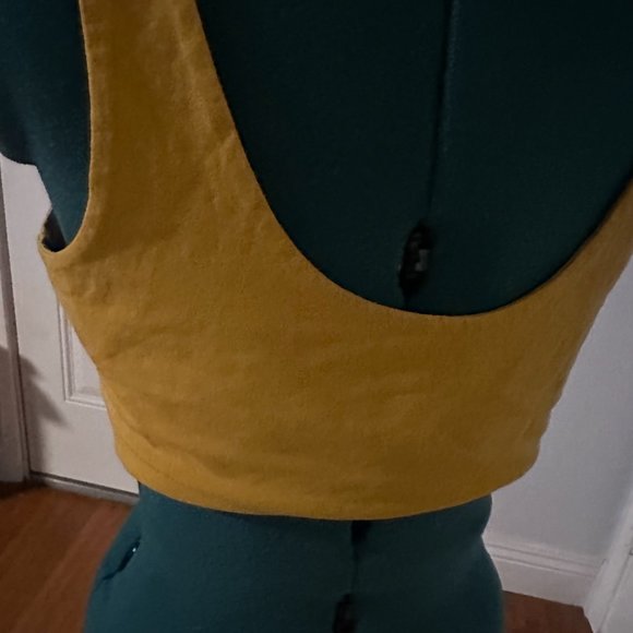 Cotton On Women's Crop Top, Size XL, Color: Gold - Picture 4 of 5